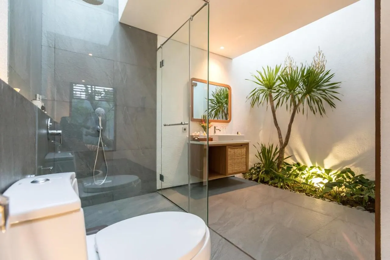 Fenosa Seminyak Villas By Nagisa Bali