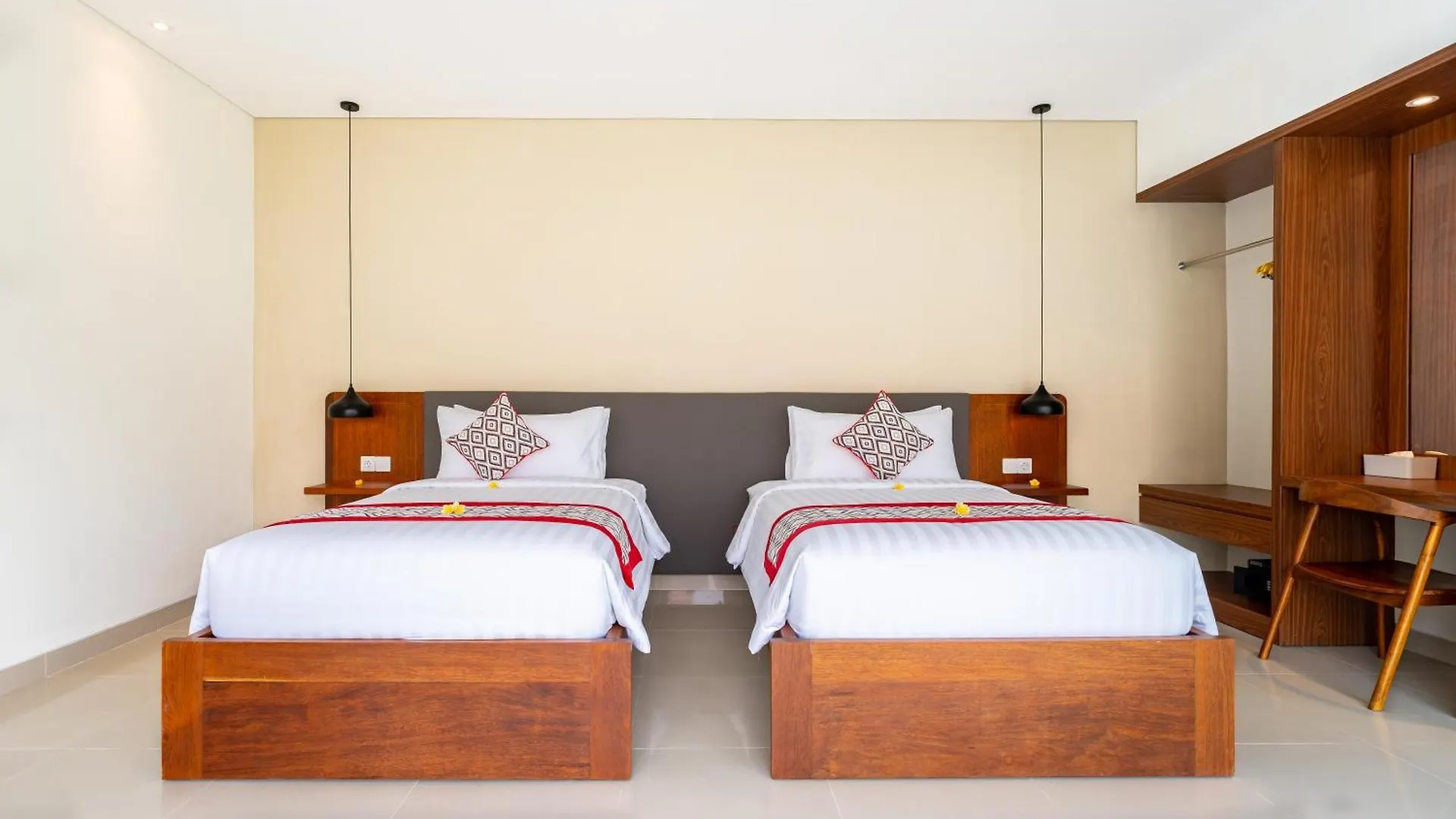 Fenosa Seminyak Villas By Nagisa Bali
