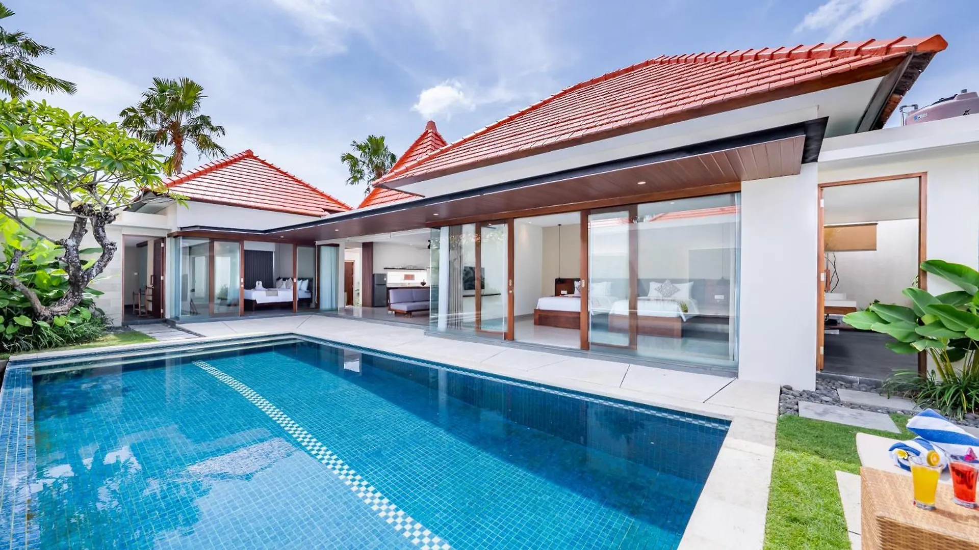 Fenosa Seminyak Villas By Nagisa Bali