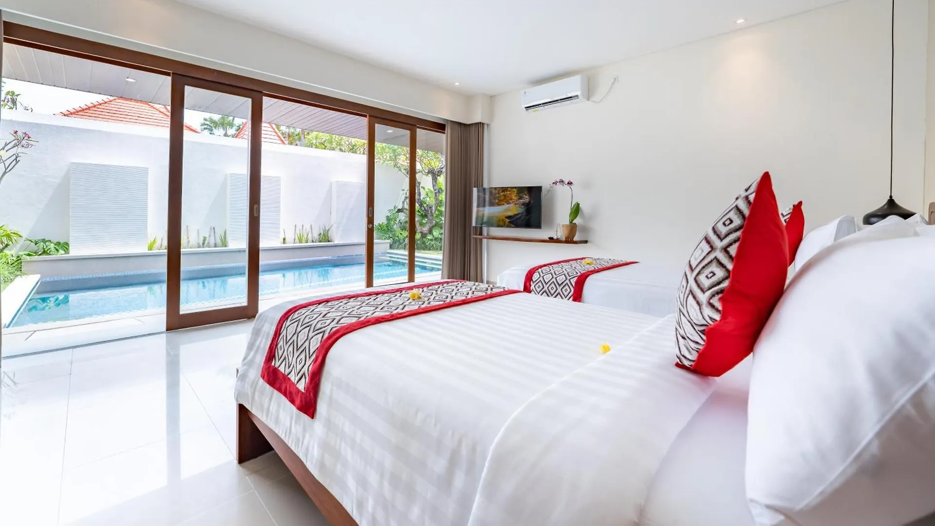 Fenosa Seminyak Villas By Nagisa Bali